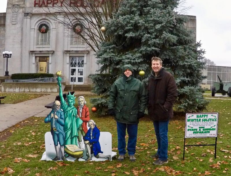 Atheist nativity scene outside erected outside Illinois courthouse