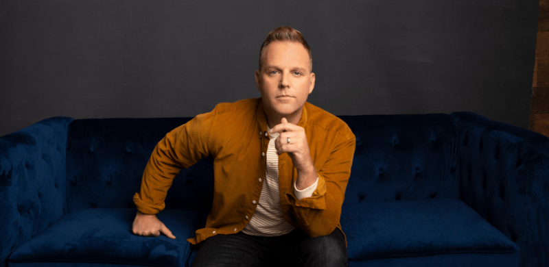 Matthew West Achieves Fourth Back To Back Number One Song with “Me On Your Mind”